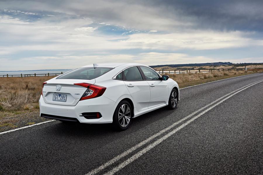  Honda Civic Sedan 2016 года  (AU) (фото 9 из 30)